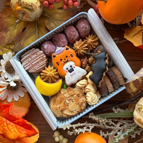 ハロウィンクッキー缶 | STORES ハロウィンクッキー缶 | STORES