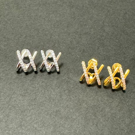 ダブル クロス ピアス