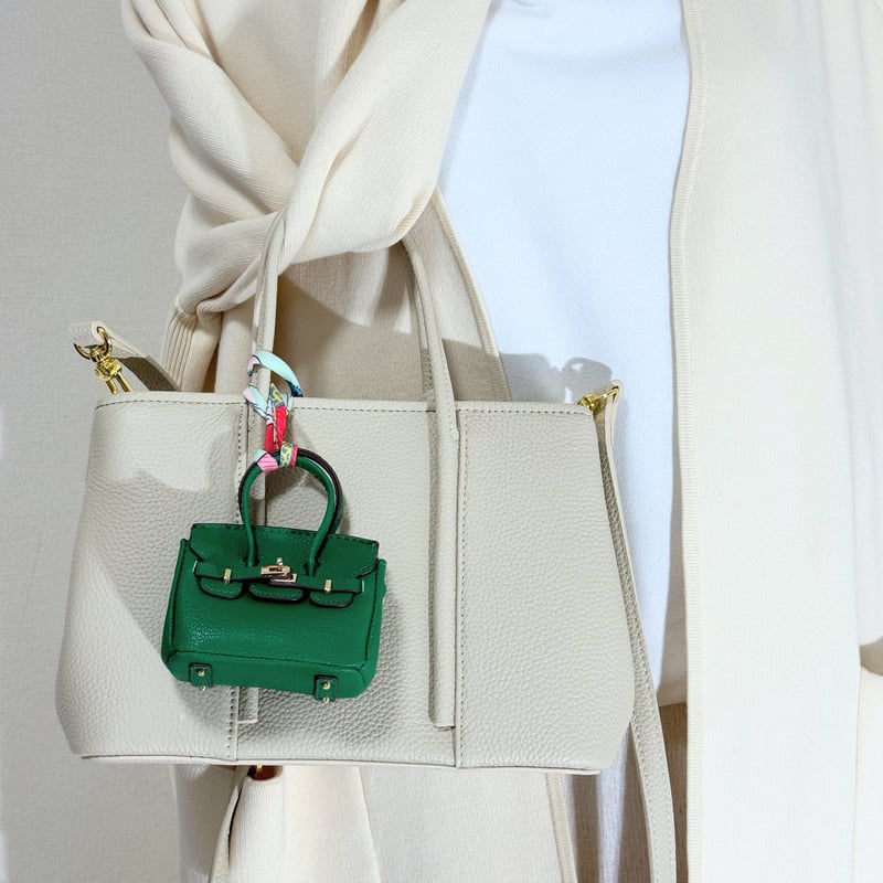 ちゃんみな　レア バックチャーム　SANTA セレクト girlドール バッグチャーム HUIT 全2色｜hit969-0282