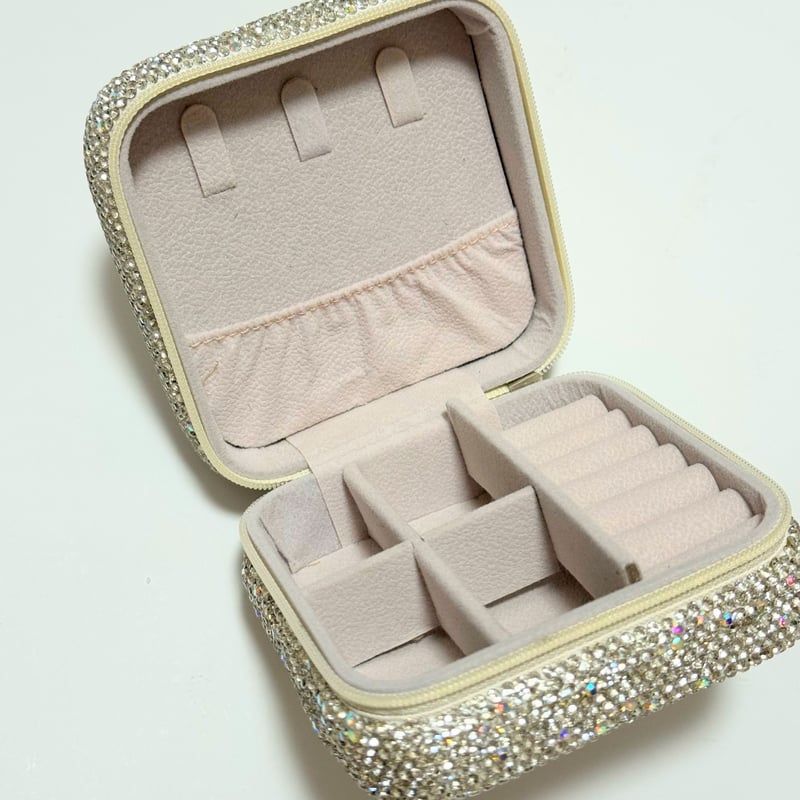 キラキラ ラインストーンのジュエリーBOX | Fleur Jewel