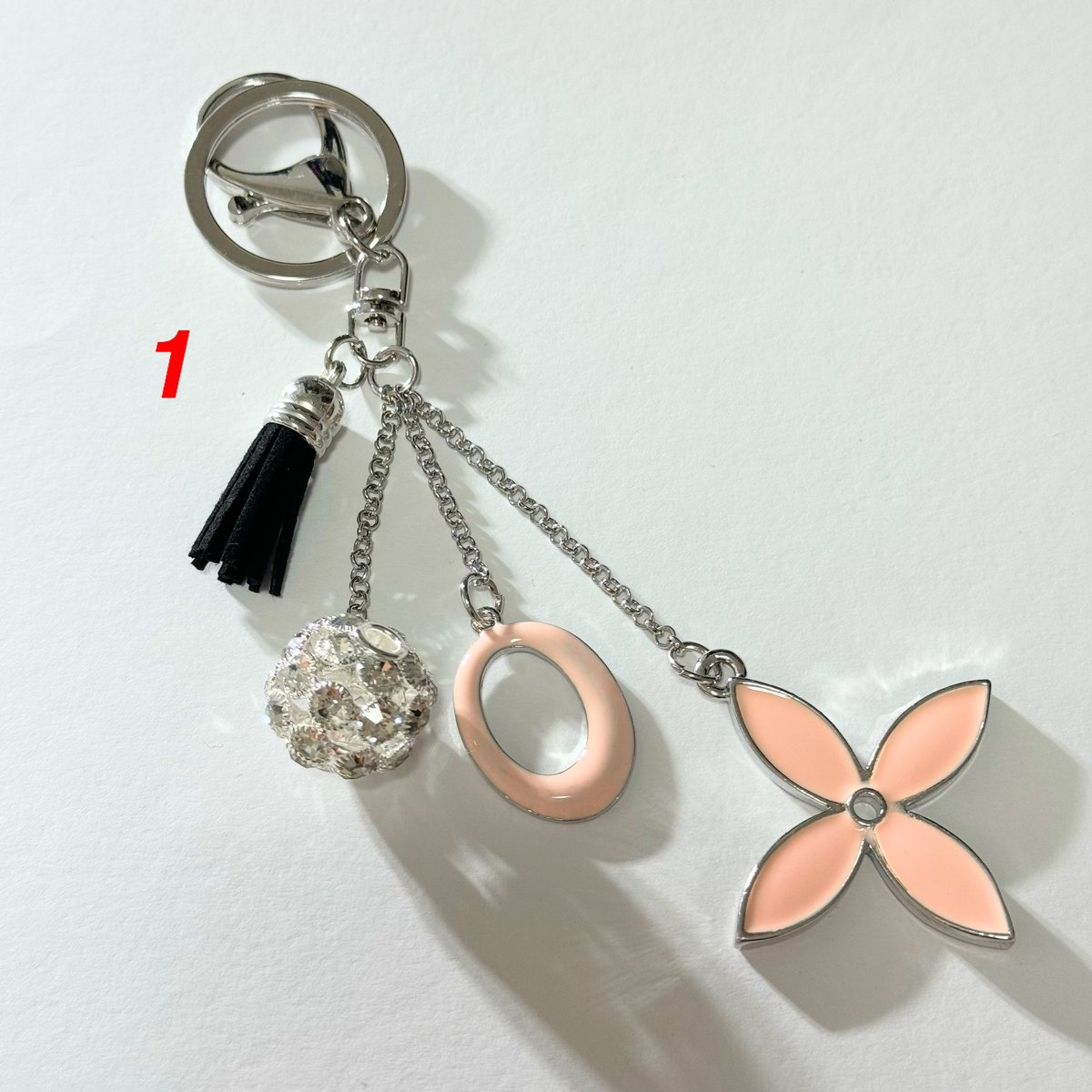 キラキラ バッグチャーム ¥3980 | Sincerite fleur❁⃘*.゚ キラキラ バッグチャーム ¥3980 | Sincerite fleur❁⃘*.゚