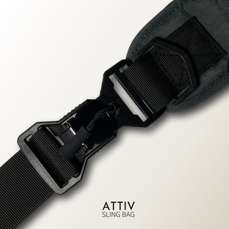 【旧モデル】ATTIV 14インチが入る6層構造！15の収納と秘密の拡張スペース！多機能スリングバッグ
