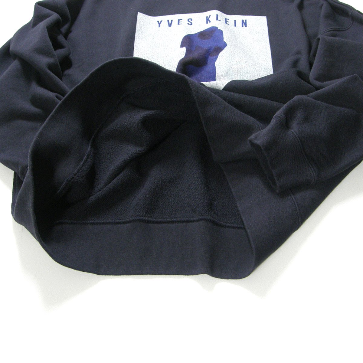 YVES KLEIN × HEAR MY NAME for EDIFICE ／ イヴクライン
