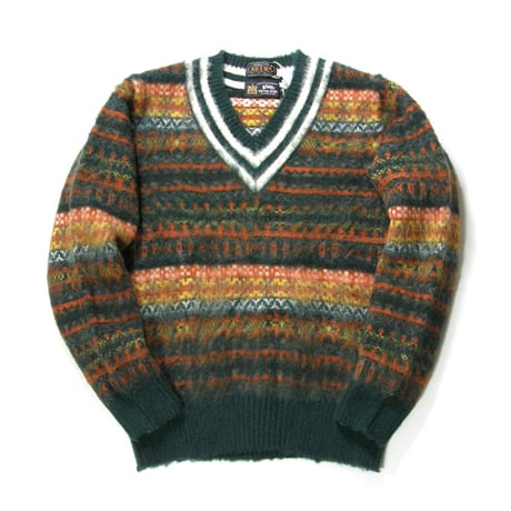 gim × BEAMS PLUS ／ ジム × ビームスプラス　英国政府公認 ブリティッシュウール シャギー Vネック ニット 日本製 フェアアイル柄 セーター ｜ 秋冬　（No.370997）