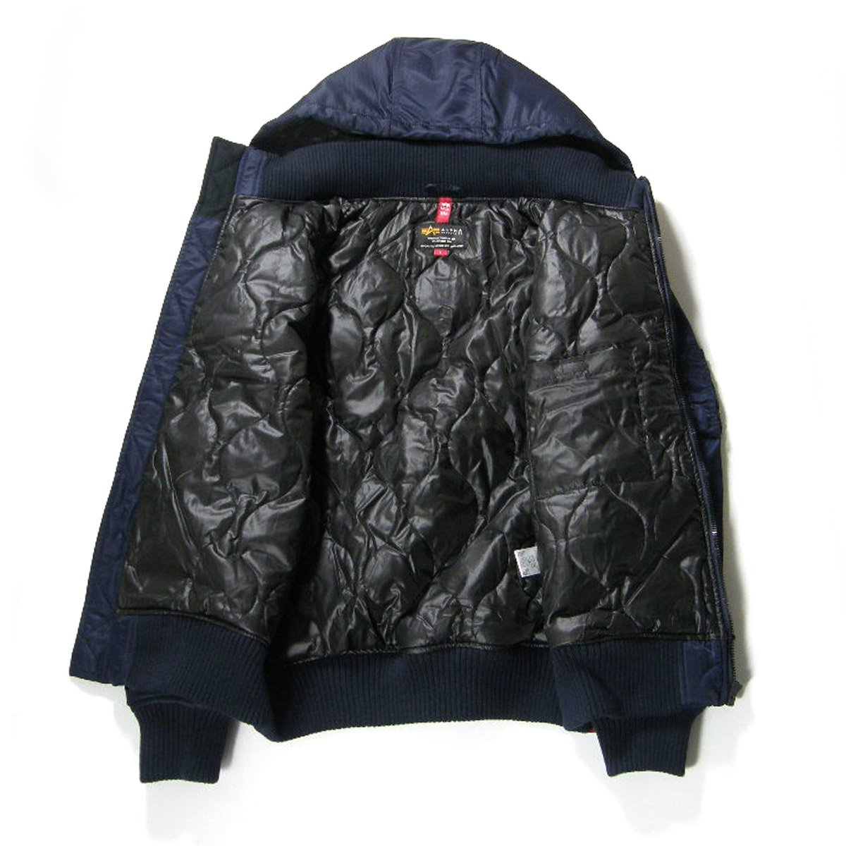 ALPHA INDUSTRIES × THERMOLITE ／ アルファインダストリーズ ×