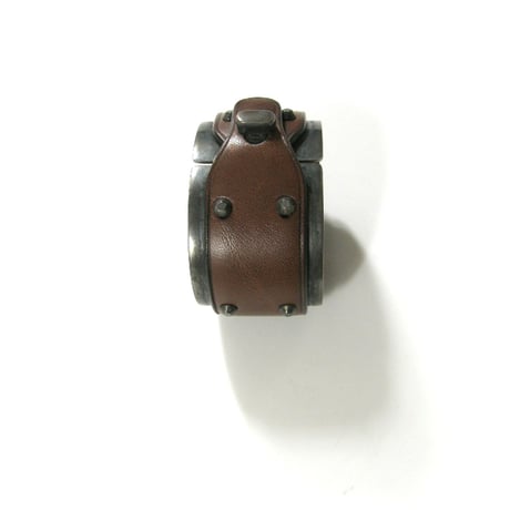 BOTTEGA VENETA ／ ボッテガ ヴェネタ　Ag925 レザー バングル イタリア製 シルバー925 SILVER925 本革 ブレスレット ｜ オールシーズン　（No.281154）