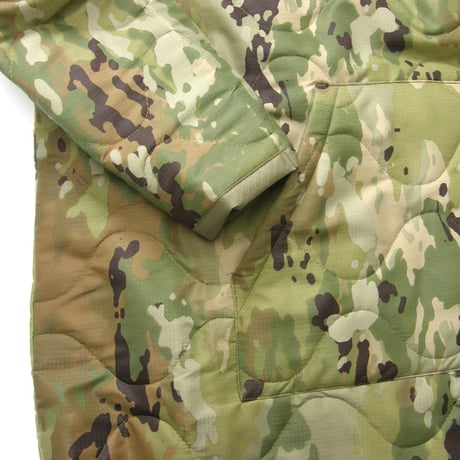 THRIFTY LOOK × McGuire Gear ／ スリフティールック × マグワイアギア　ひょうたんキルト フード付き ポンチョ 日本製 ミリタリー ライナーコート ｜ 秋冬