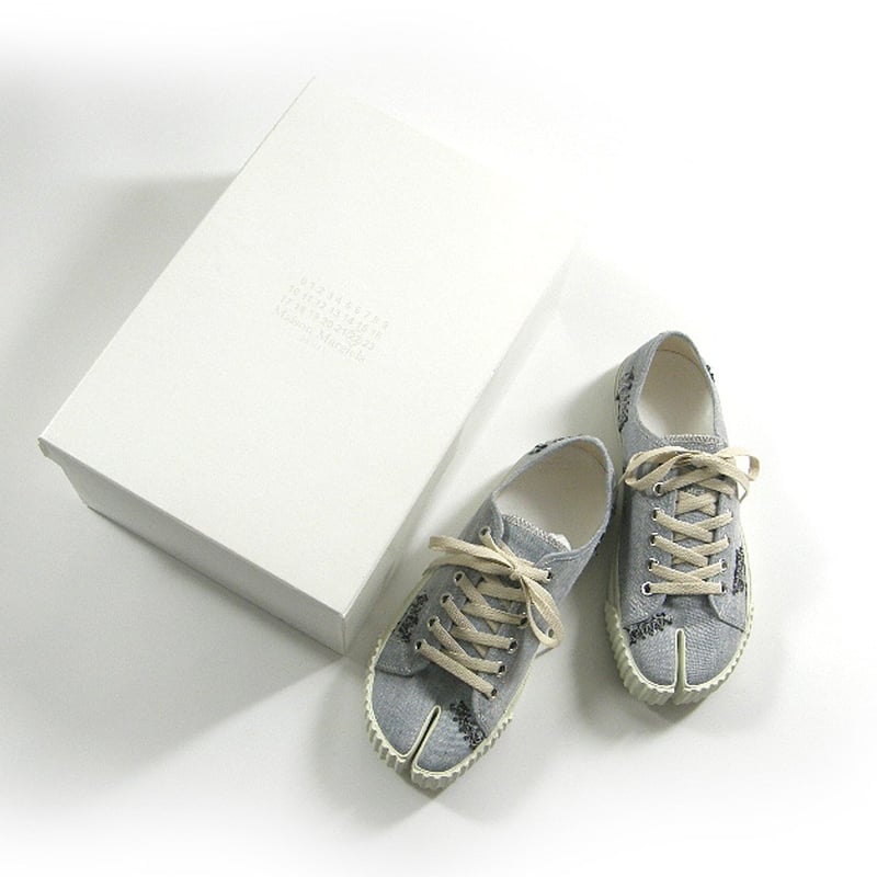 Maison Margiela ／ メゾンマルジェラ タビ スニーカー Tabi Canvas
