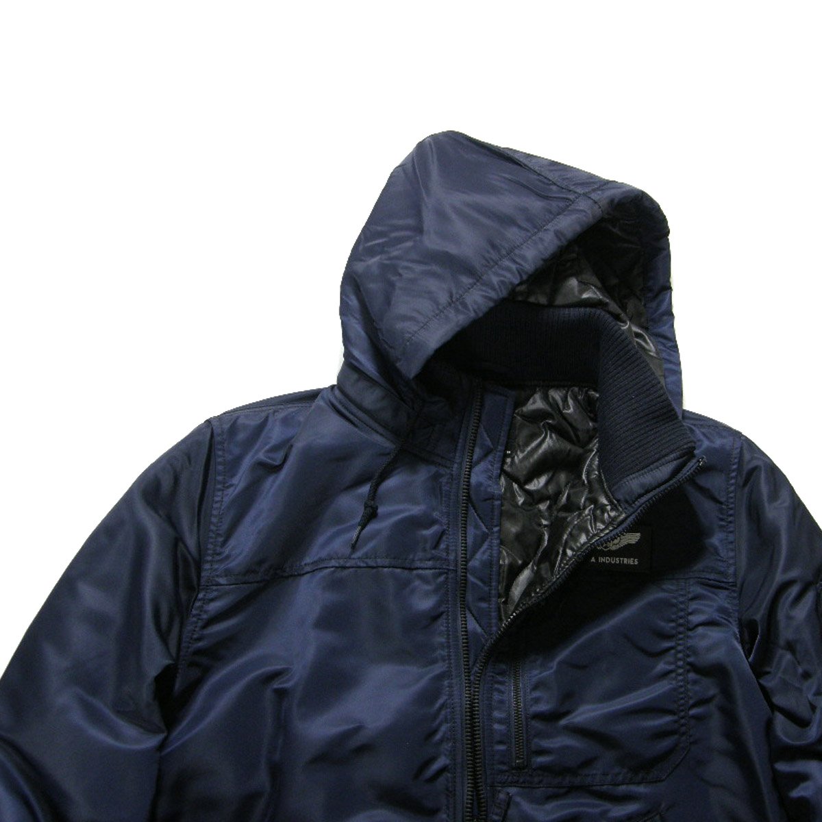 ALPHA INDUSTRIES × THERMOLITE ／ アルファインダストリーズ ×