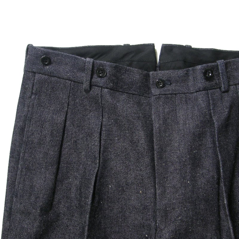 THE GENTLEMAN IN THE PARLOUR × BEYONDEXX × 安藤巨樹