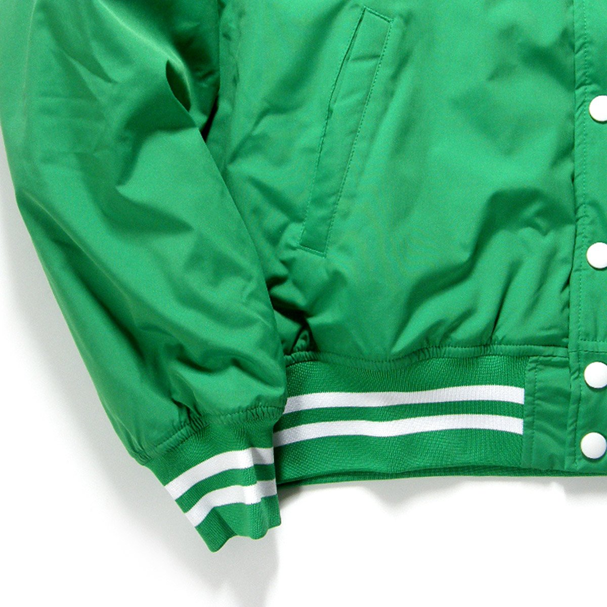DEVEREUX GOLF ／ デヴァローゴルフ 軽量 中綿入り ボンバージャケット