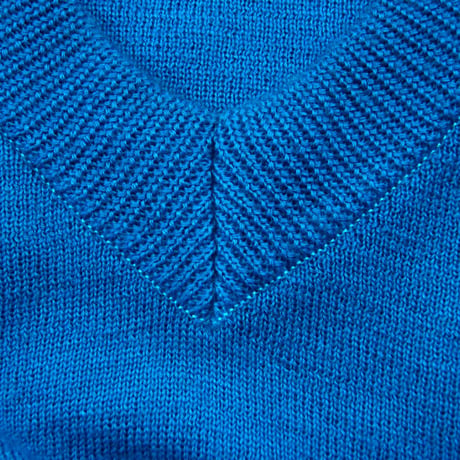 artens ／ アーテンス　ウール Vネック ニット 日本製 WOOL PIECE DYE KYO 青 ブルー ｜ 秋冬　（No.351807）