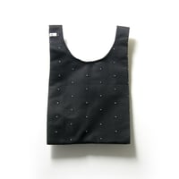 TAITAI × YOSHIOKAIRYOUTEN ／ タイタイ × 吉岡衣料店　スカル刺繍 ポリエステル ショッピングバッグ 日本製 ブラック ｜ オールシーズン　（No.353667）
