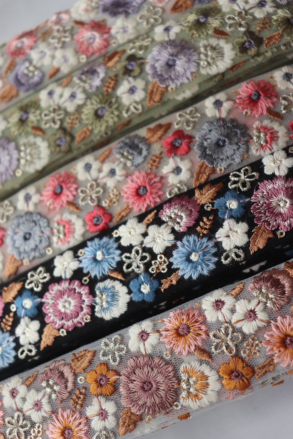 インド刺繍リボン 半ロール販売 | インド刺繍リボン arinco ribbon