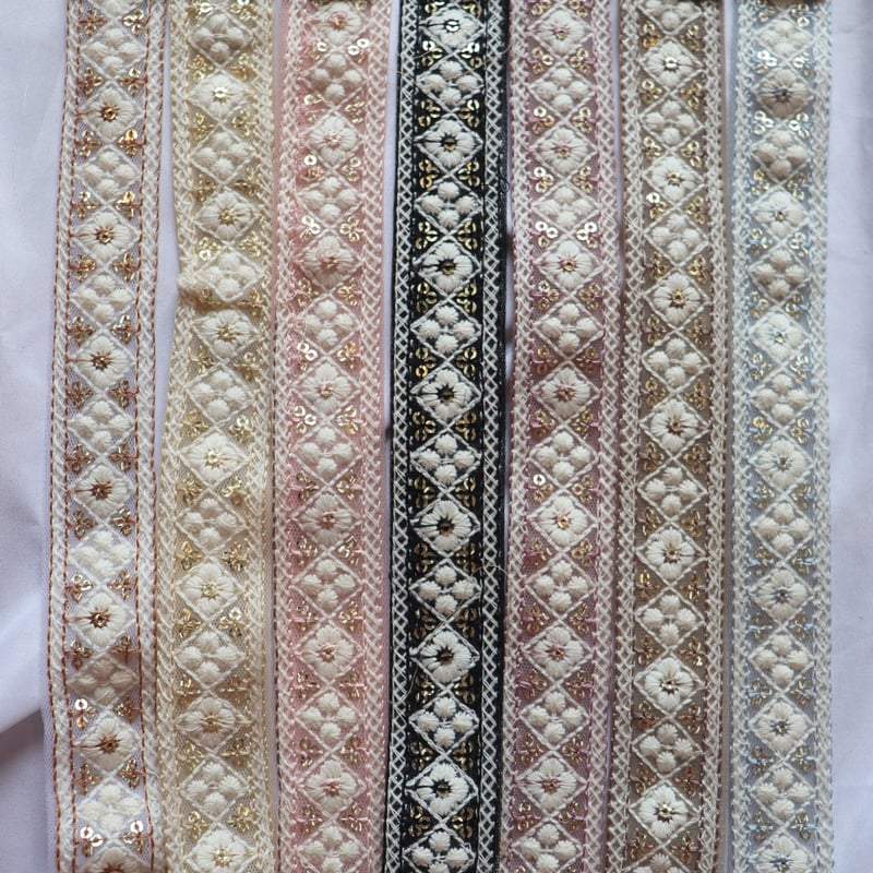インド刺繍リボン　ロール販売　⑨ インド刺繍リボン 1ロール | インド刺繍リボン arinco ribbon