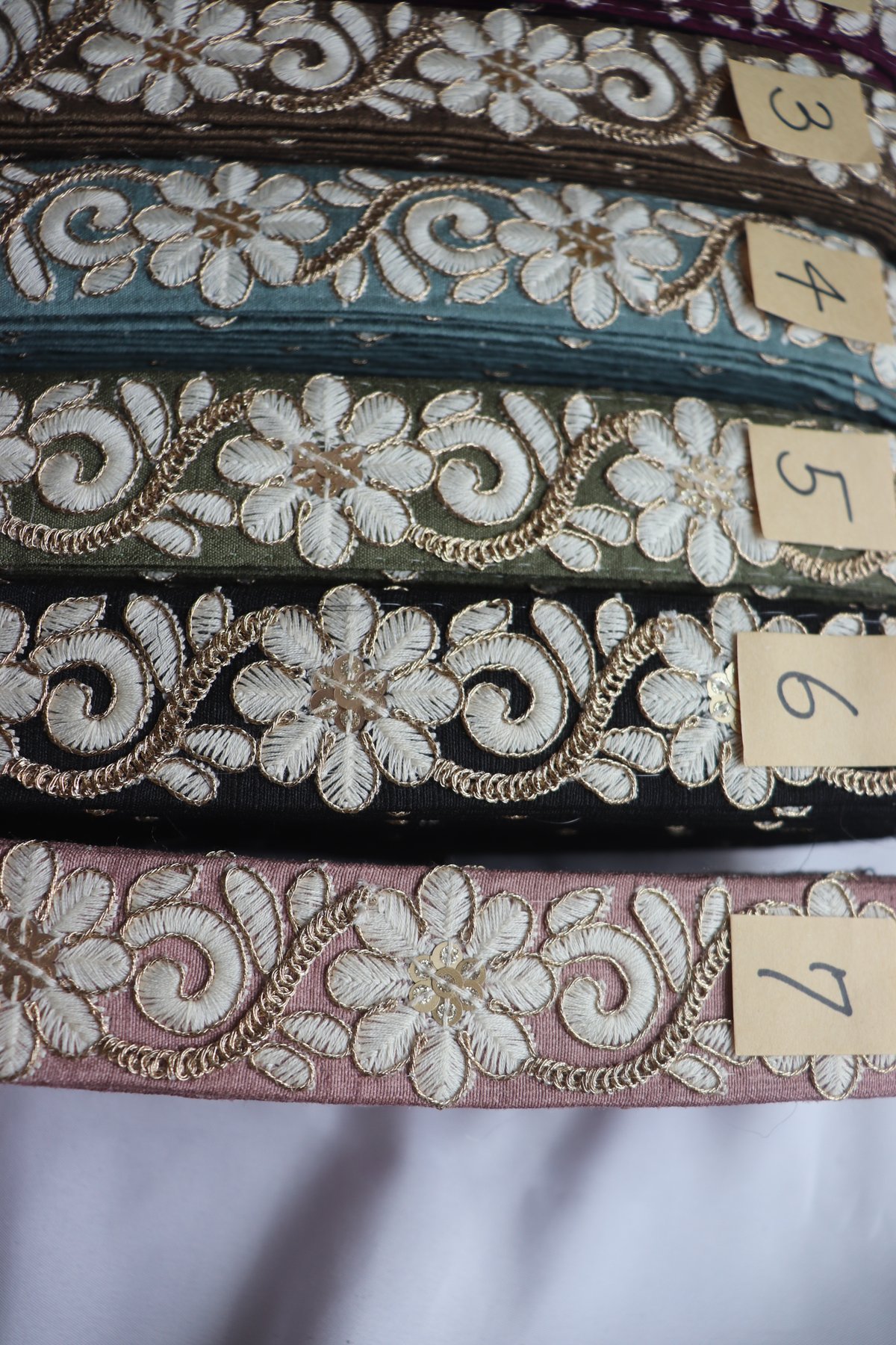 インド刺繍リボン 半ロール販売 | インド刺繍リボン arinco ribbon