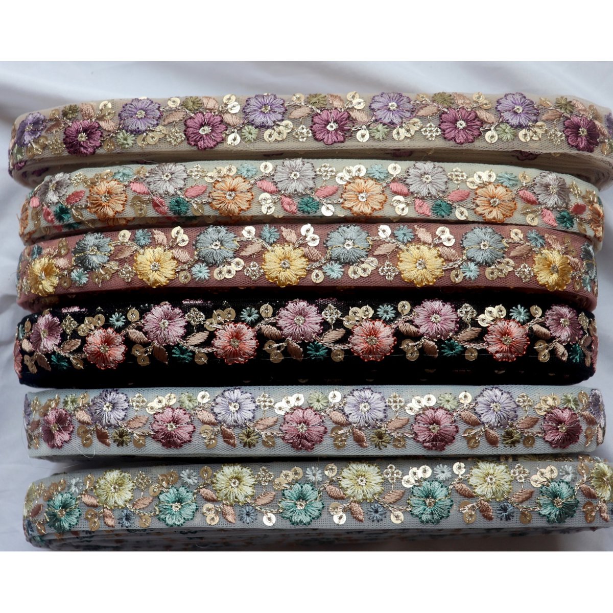 【本日限定】インド刺繍リボン　ロール販売　⑩ fit=scale-down,w=1200