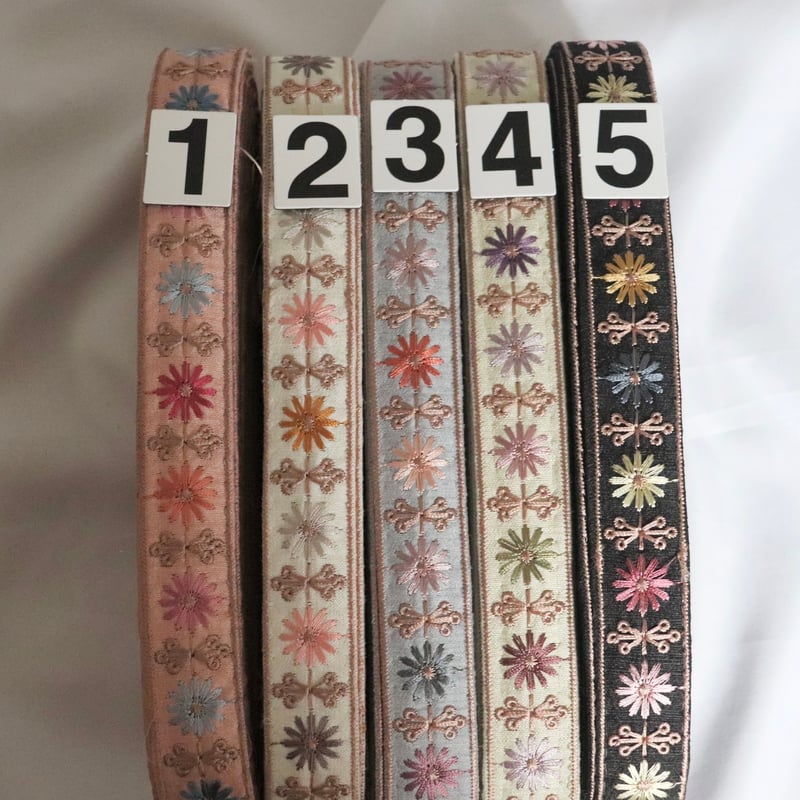再販＆新色追加】インド刺繍リボン 1ロール | インド刺繍リボン