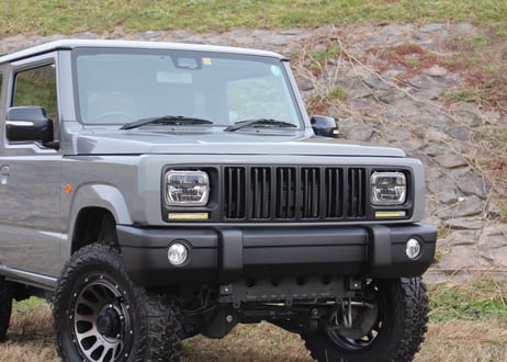 【JIMNY/SIERRA/NOMADE】XJ STYLEフロントバンパーJB64W/JB74W