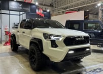 【TOYOTA HILUX】 MC後期(2020/08-)MARVELOUS T-FACEタコマルックフェイスキット TACOMA FACE GUN125