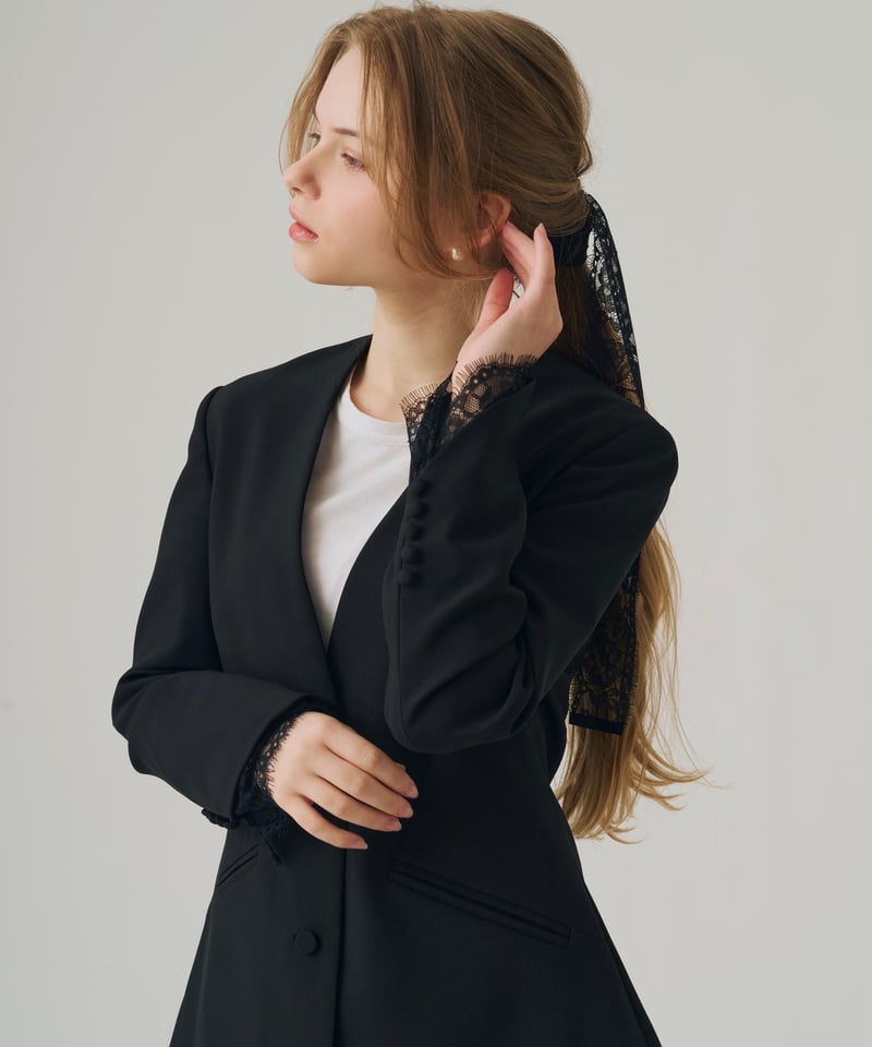 Victoria V collar Jacket Black | elu