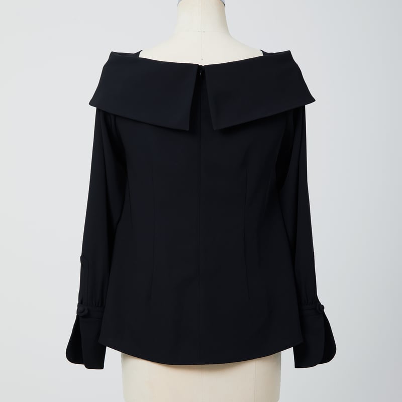 Aurora blouse Black | elu Aurora blouse Black | elu