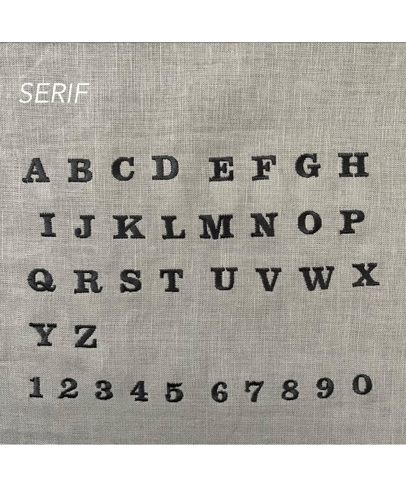 【オリーヴ様新品タグ付】8ヤーズ♪ Typography L お名前刺繍 | elu