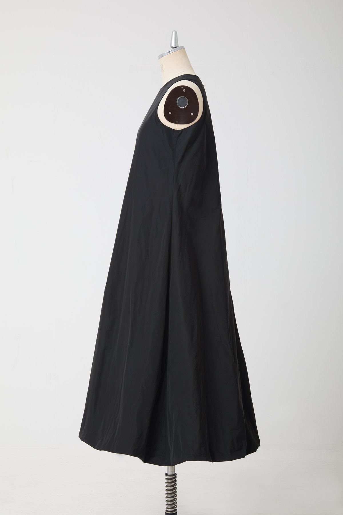 Amelie Balloon dress Black | elu 