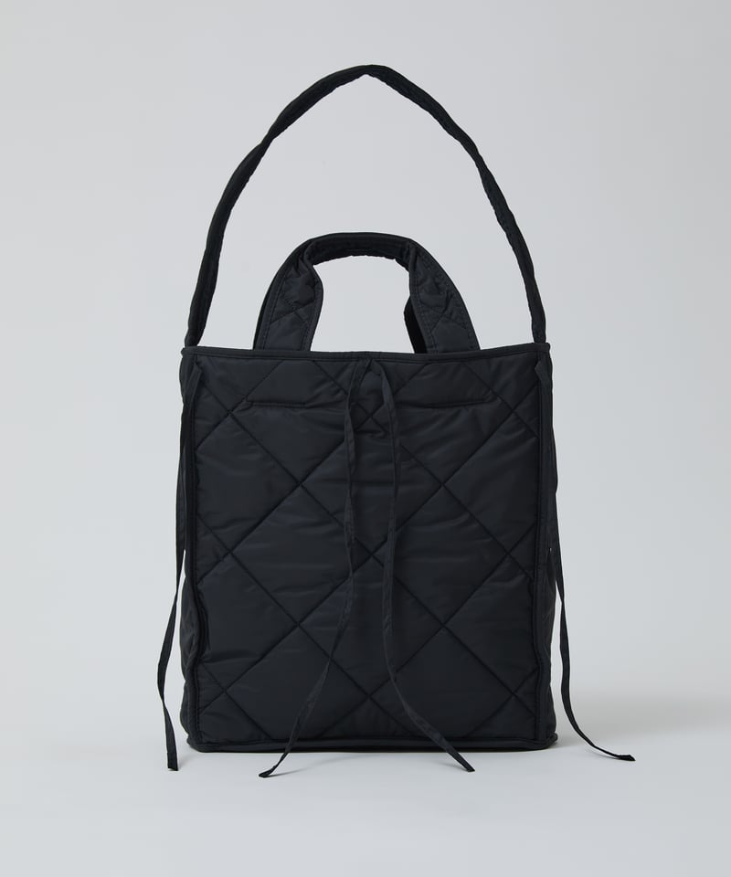 Reversi -Jacquad & quilting Bag- Black | elu
