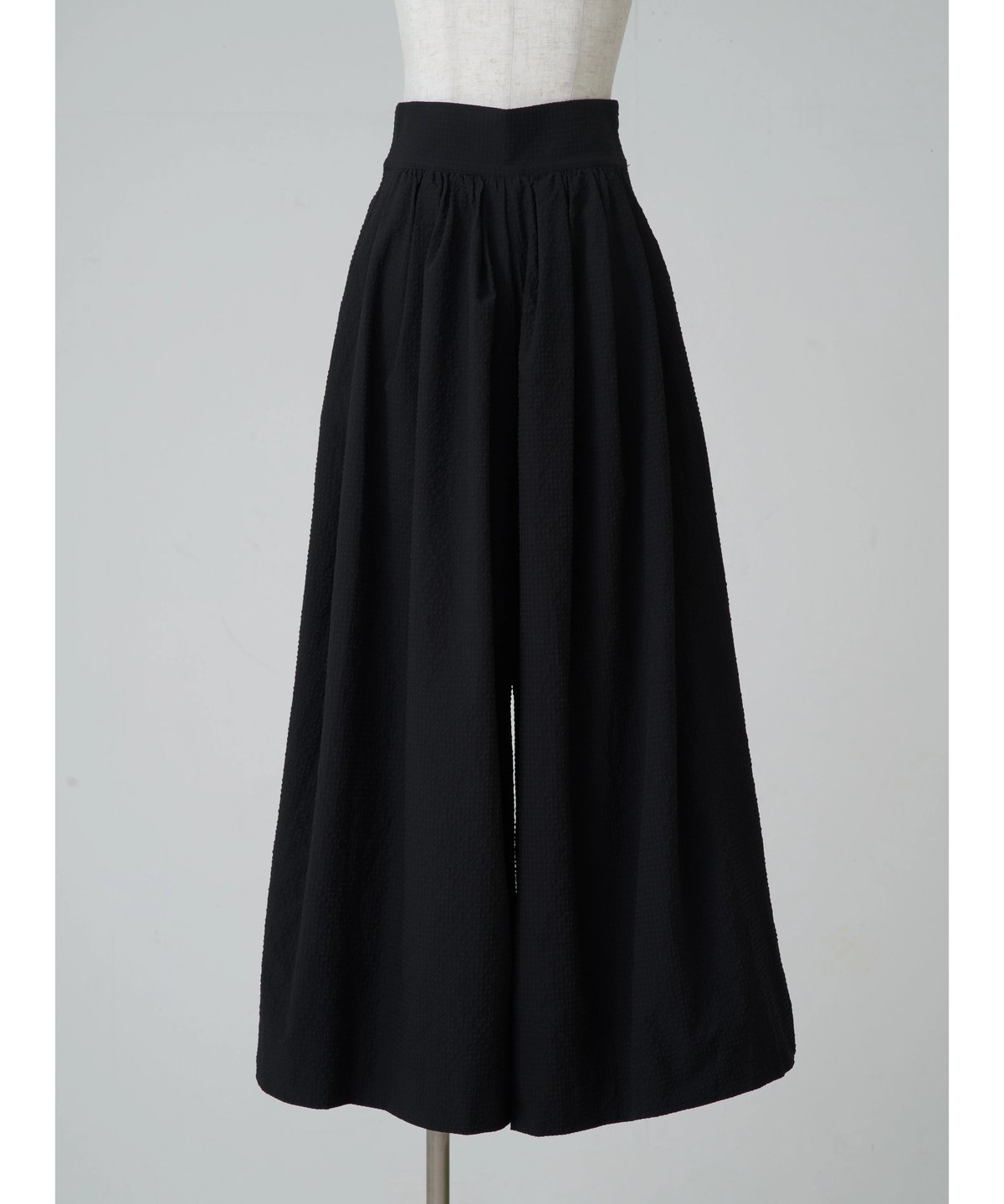 Suzan tack & gather skirt shape wide pants -Bla