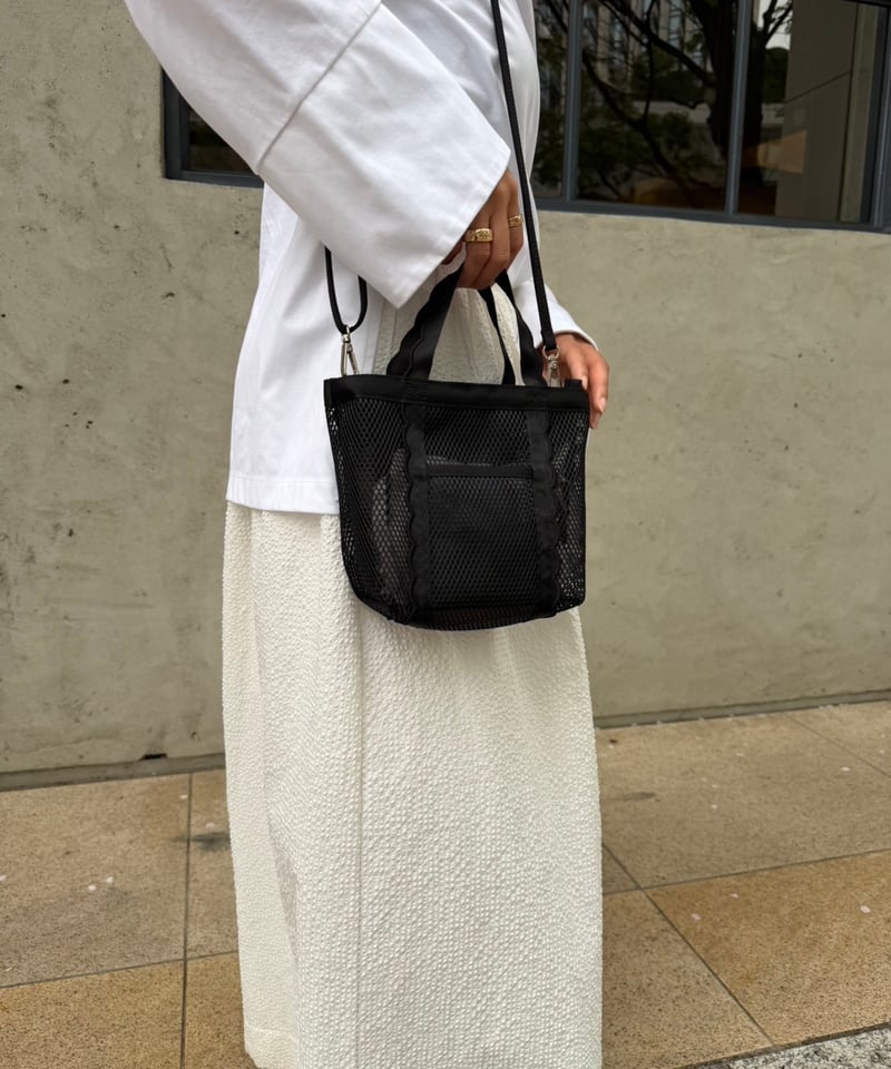 Fleur tote portable bag-MESH-Black | elu