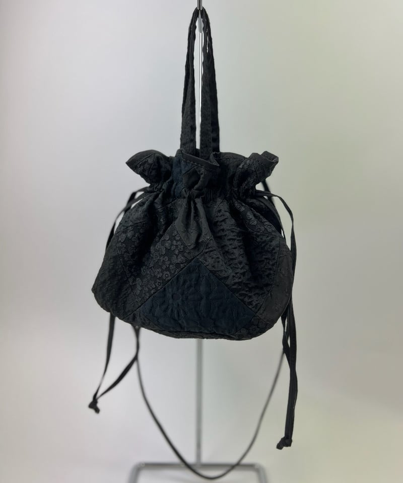 elu. 巾着　ショルダー　ブラック　パッチワーク Patch -Kinchaku- Black | elu