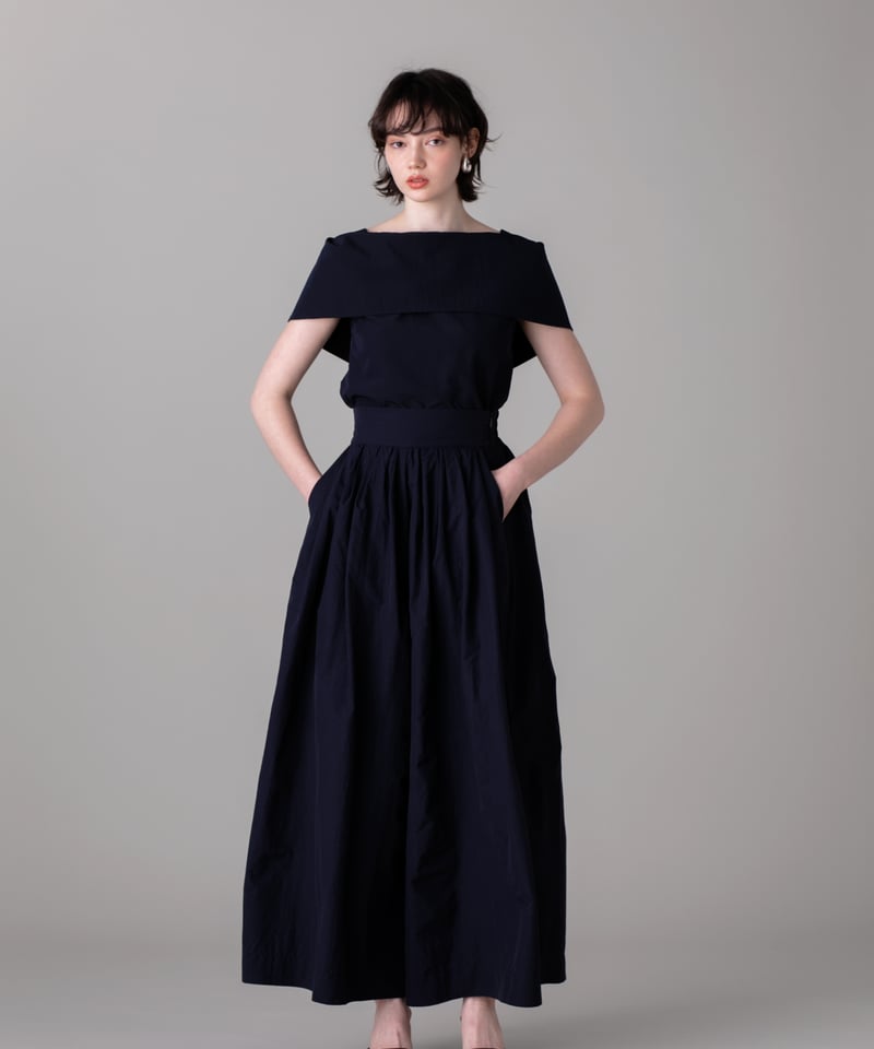 値下げ中　新品　タグ付き　オーロラブラウス　summer navy　elu Aurora blouse summer -navy- | elu