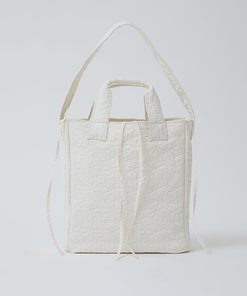 elu エル　リバーシルバック　白 Reversi -Jacquad & quilting Bag- White | elu