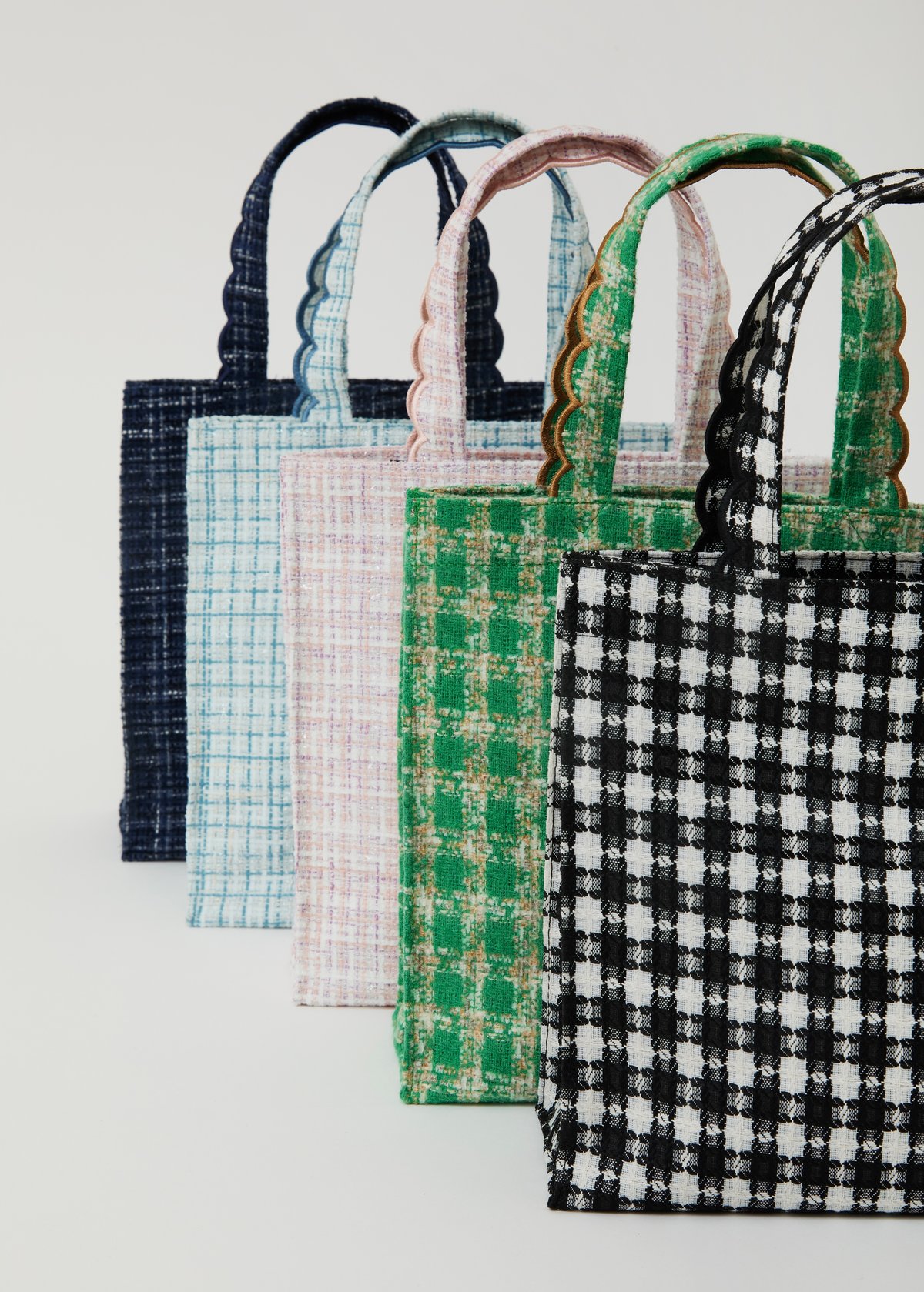 Fleur tote （square small）Tweed black | elu