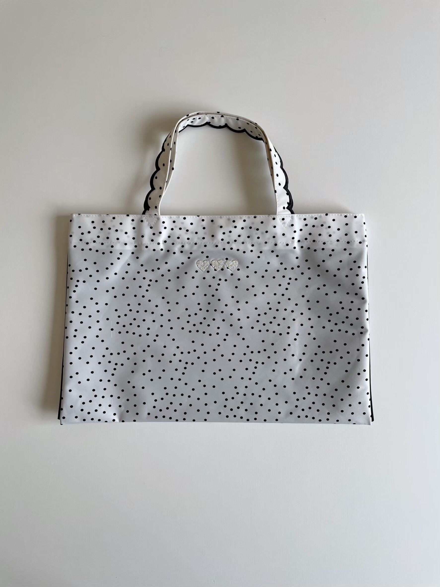 Fleur tote（lesson） Dot White x Black | elu