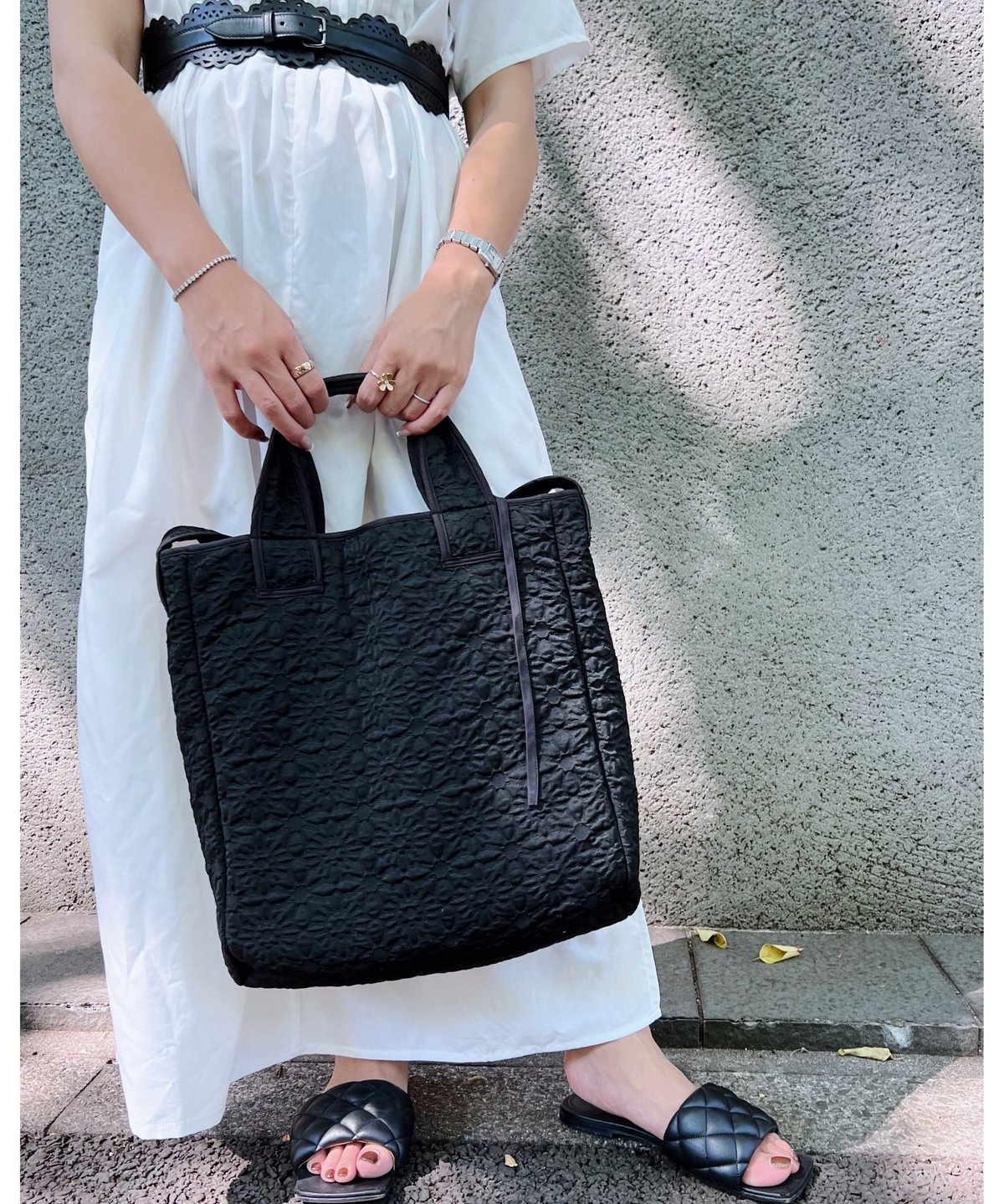 Reversi -Jacquad & quilting Bag- Black | elu Reversi -Jacquad & quilting Bag- Black | elu