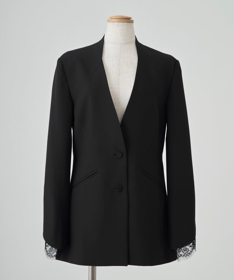 Victoria V collar Jacket Black | elu