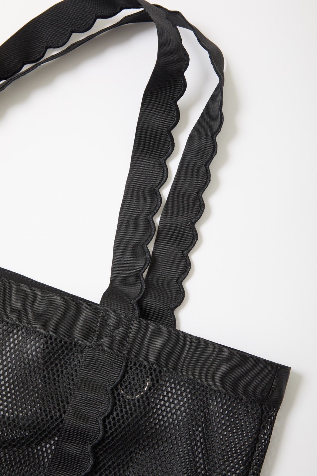 新品未開封 elu メッシュブラック フルールトート Fleur tote bag -MESH-Black | elu