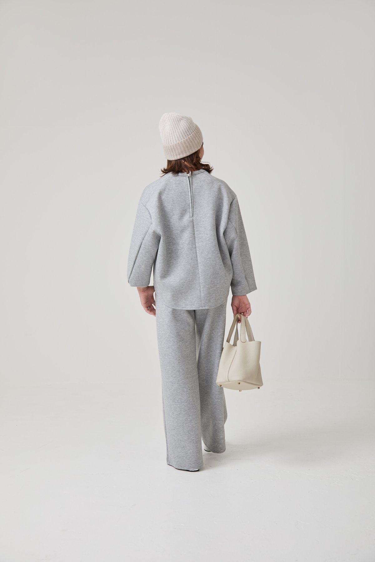 Blooklyn tops Grey/Black（トップス単品） | elu