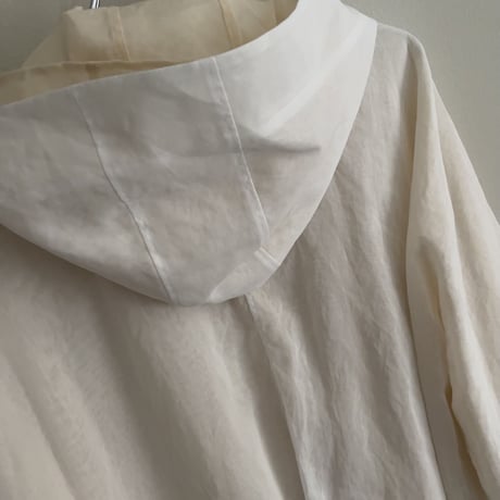 TENNE HANDCRAFTED MODERN　ORGANZA HOOD COAT　BEIGE× WHITE