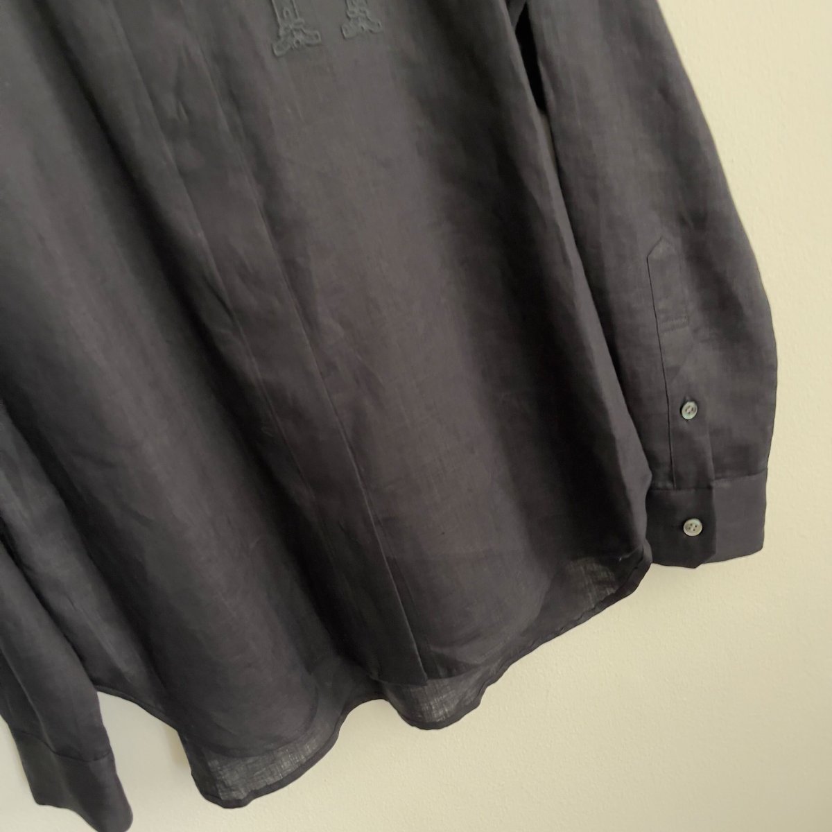 r*y様 R＆D　リネン刺繍スタンドカラーブラウスシャツ fit=scale-down,w=1200