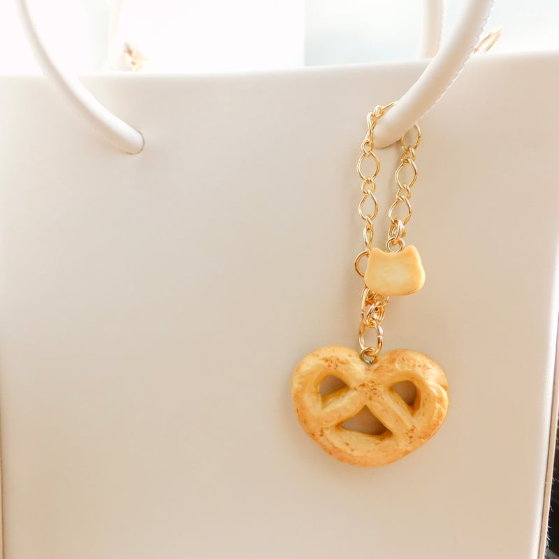 プレッツェル様✨ 具現 ガーリックバタープレッツェル (150G) – Hungry Ninja