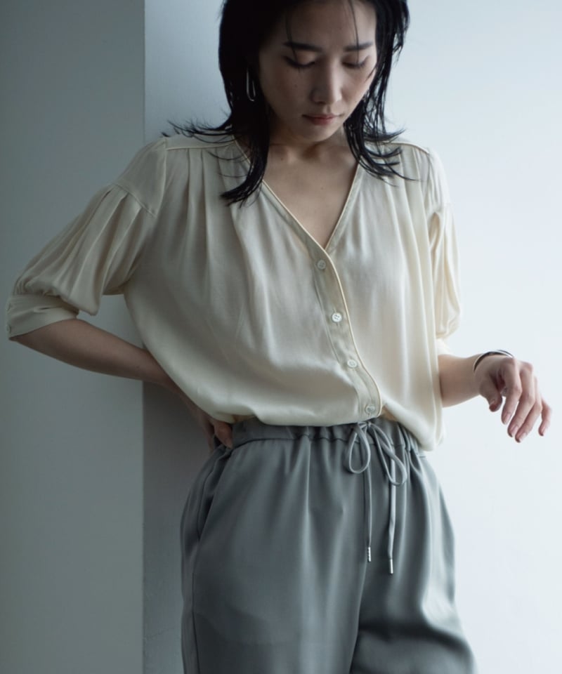 サテンシャツ・MY5311002 | EIGHTBYTHREE サテンシャツ・MY5311002 | EIGHTBYTHREE