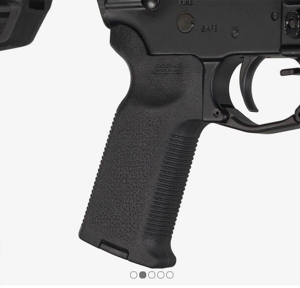 マグプル MAG416 BK MAGPUL MOE+R グリップ 実物 MAGPUL マグプル実物 グリップ MOE+(R) Grip - AR15/M4
