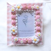 ピンクフラワーのトレカケース