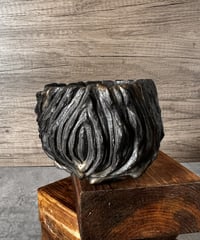 泥縄鉢：寅8
