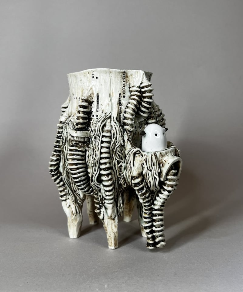 林田ドロロウ 植木鉢 布かぶり どろどろかぶり｜ハンドメイド植木鉢の販売