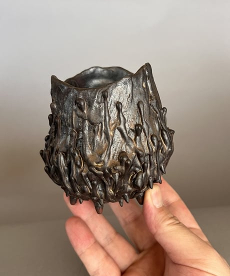 どろどろかぶり｜ハンドメイド植木鉢の販売