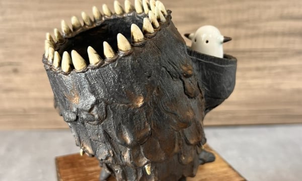 林田ドロロウ 植木鉢 布かぶり どろどろかぶり｜ハンドメイド植木鉢の販売